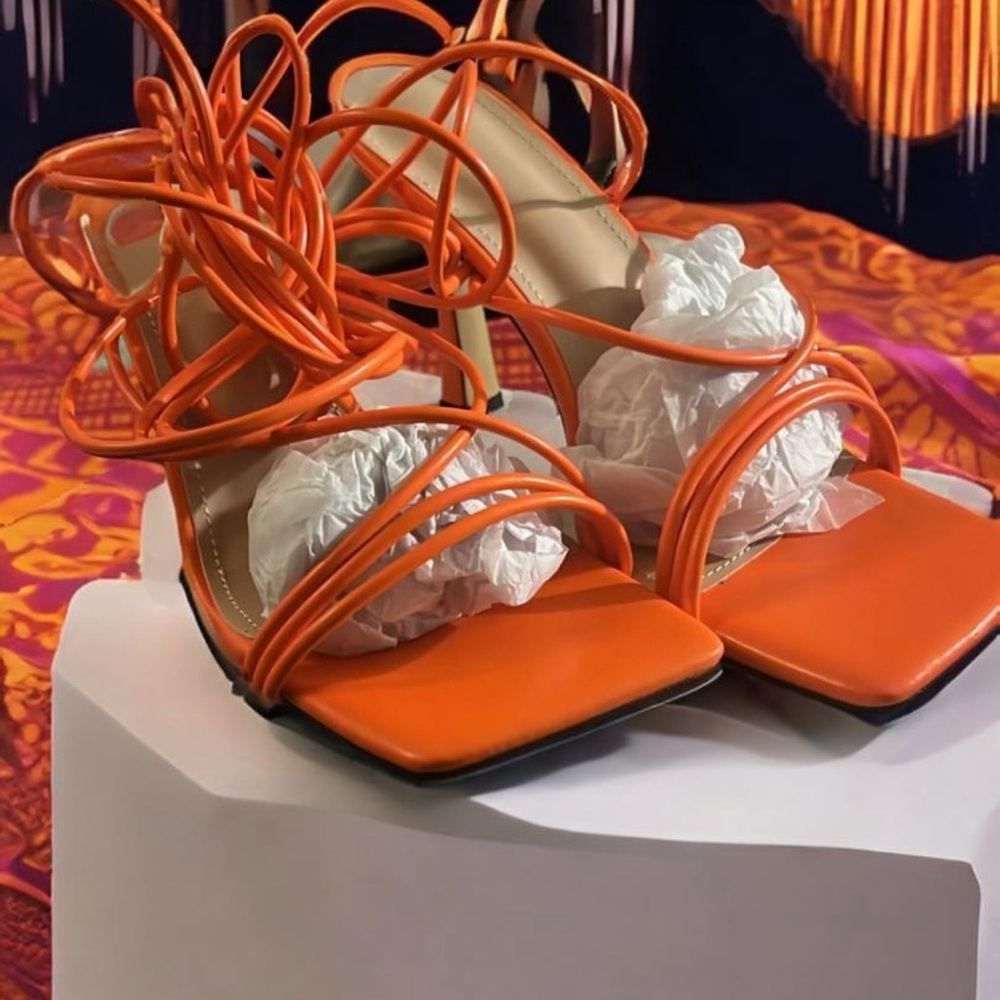 Open toe square heels - Picture 5 of 6